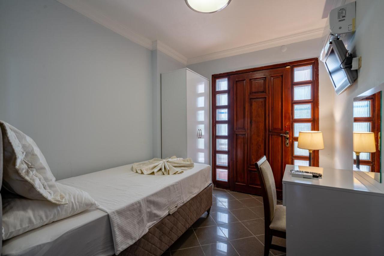 Sare Beach Hotel Antalia Esterno foto